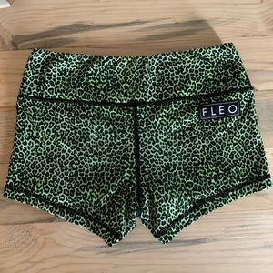 Fleo shorts